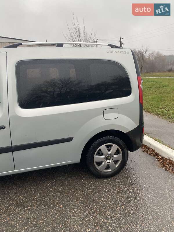 Мінівен Renault Kangoo 2009 в Києві