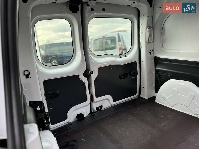 Вантажний фургон Renault Kangoo 2022 в Києві фото 45 Вантажний фургон Renault Kangoo 2022 в Києві
