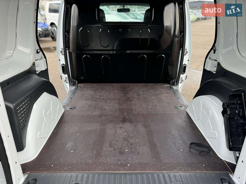 Вантажний фургон Renault Kangoo 2022 в Києві фото 54 Вантажний фургон Renault Kangoo 2022 в Києві