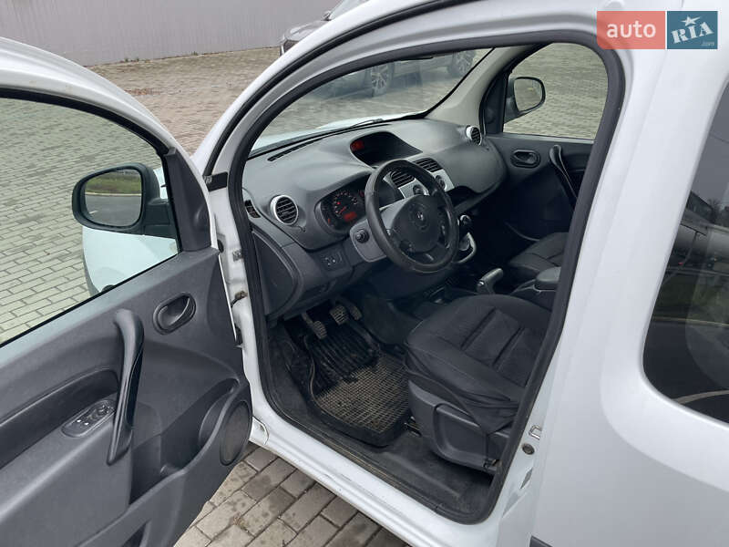 Грузопассажирский фургон Renault Kangoo 2013 в Полтаве