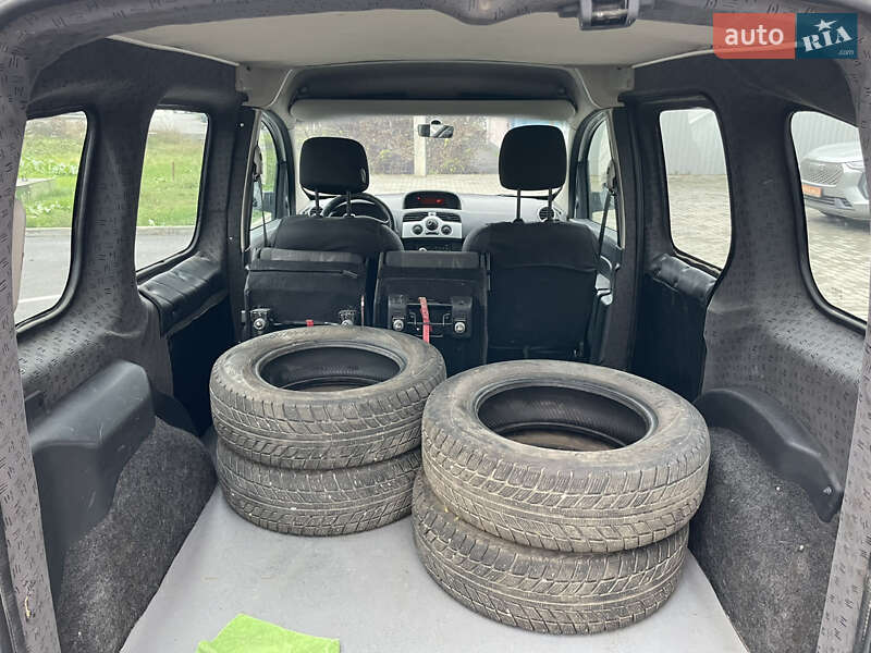Грузопассажирский фургон Renault Kangoo 2013 в Полтаве