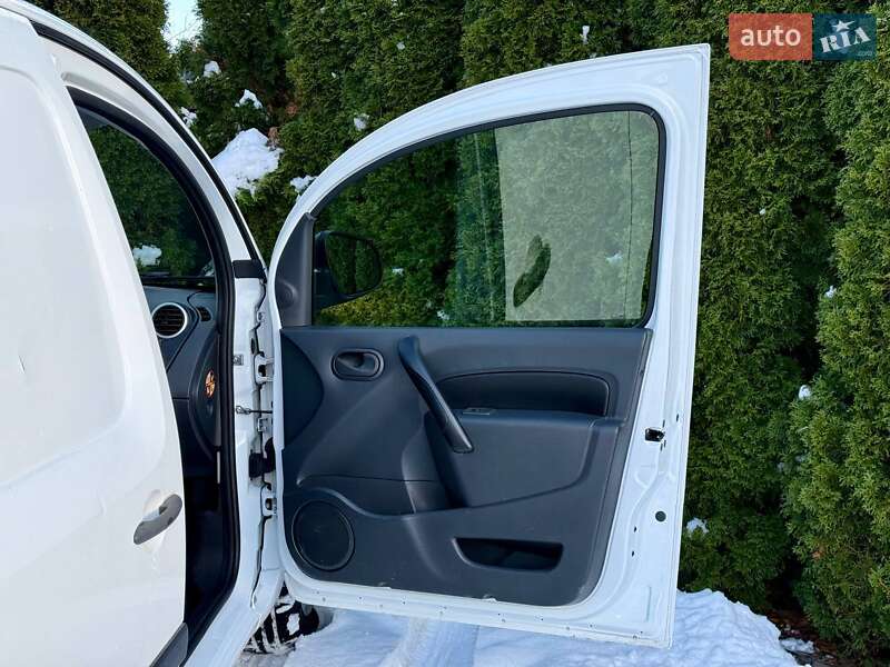 Грузовой фургон Renault Kangoo 2018 в Самборе фото 22 Грузовой фургон Renault Kangoo 2018 в Самборе
