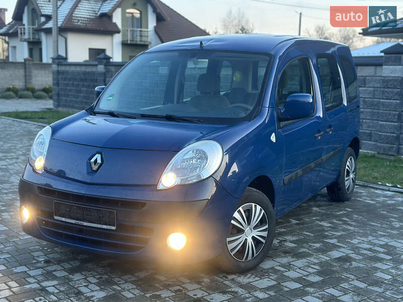 Мінівен Renault Kangoo 2010 в Рівному