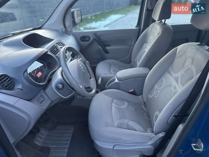 Мінівен Renault Kangoo 2010 в Рівному