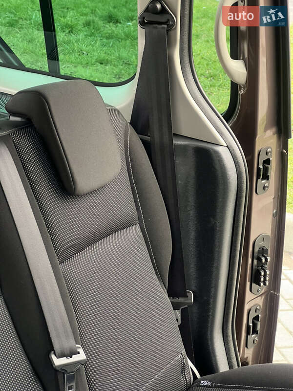 Минивэн Renault Kangoo 2016 в Житомире фото 60 Минивэн Renault Kangoo 2016 в Житомире