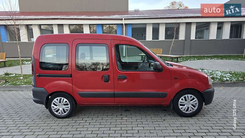 Минивэн Renault Kangoo 2003 в Луцке