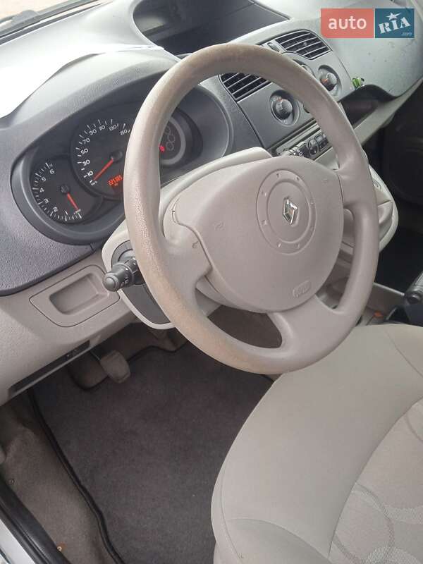 Минивэн Renault Kangoo 2010 в Ровно