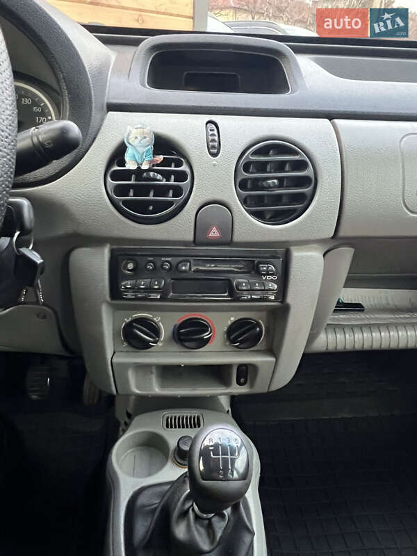 Вантажний фургон Renault Kangoo 2004 в Житомирі фото 9 Вантажний фургон Renault Kangoo 2004 в Житомирі
