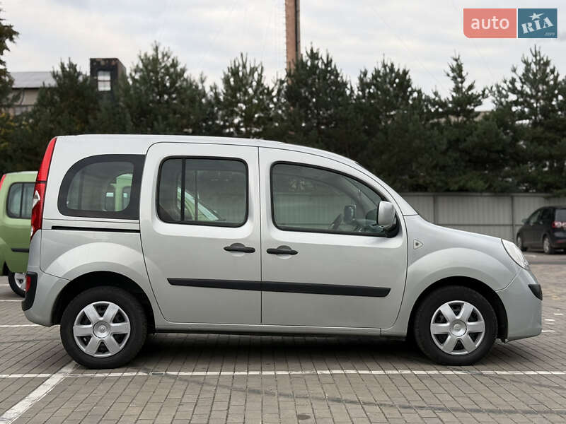 Мінівен Renault Kangoo 2009 в Луцьку
