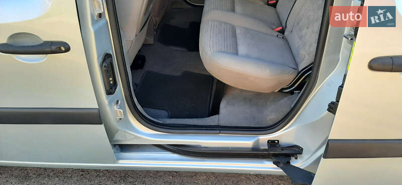 Мінівен Renault Kangoo 2009 в Чернігові фото 34 Мінівен Renault Kangoo 2009 в Чернігові