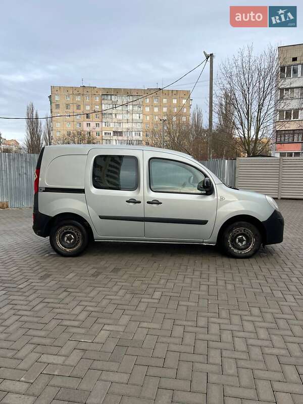 Вантажний фургон Renault Kangoo 2013 в Рівному