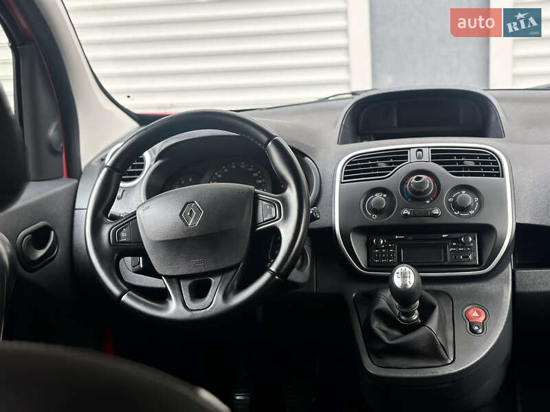 Мінівен Renault Kangoo 2016 в Житомирі