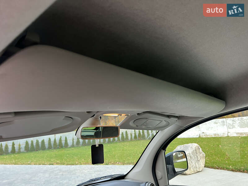 Минивэн Renault Kangoo 2009 в Луцке фото 37 Минивэн Renault Kangoo 2009 в Луцке