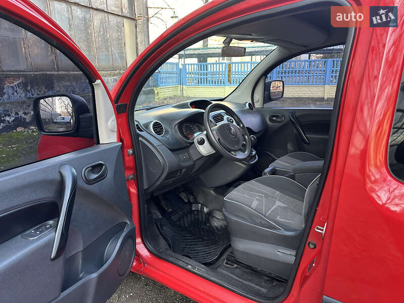 Минивэн Renault Kangoo 2012 в Желтых Водах фото 9 Минивэн Renault Kangoo 2012 в Желтых Водах