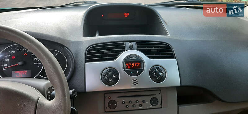 Мінівен Renault Kangoo 2009 в Чернігові