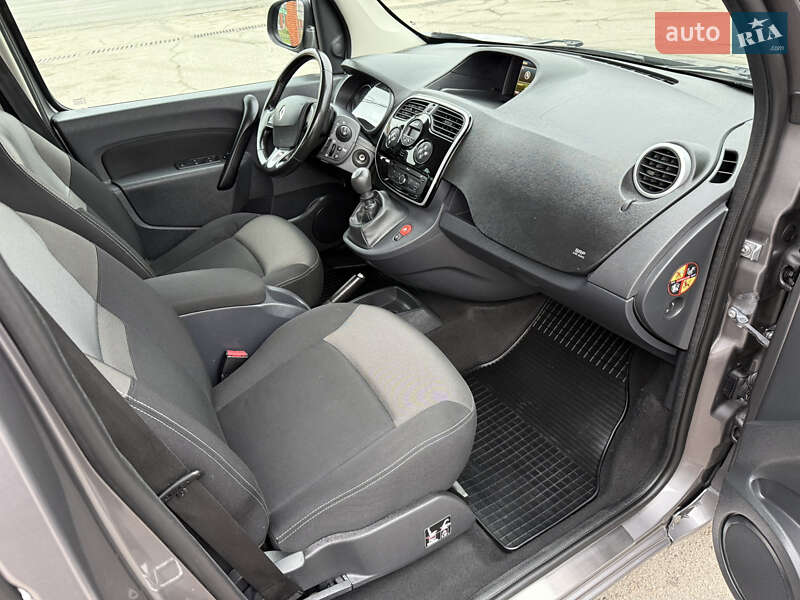 Минивэн Renault Kangoo 2018 в Днепре фото 45 Минивэн Renault Kangoo 2018 в Днепре