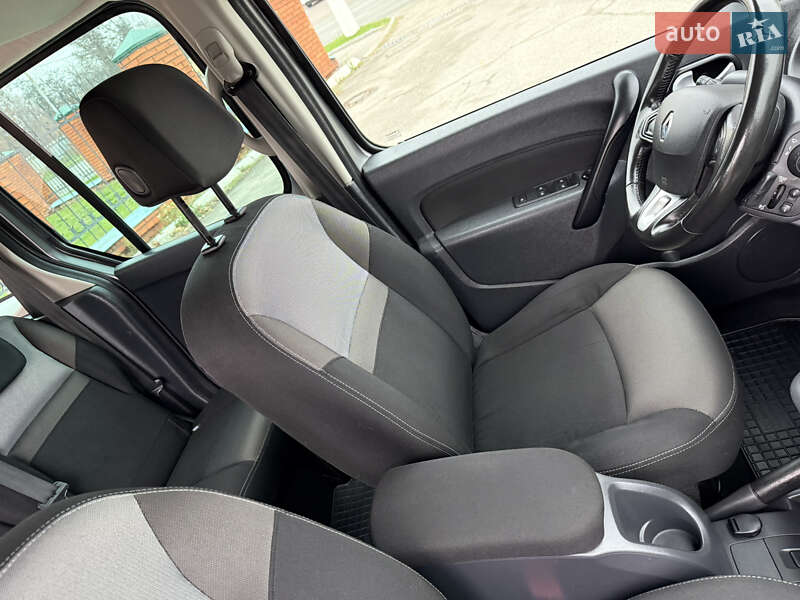 Минивэн Renault Kangoo 2018 в Днепре фото 48 Минивэн Renault Kangoo 2018 в Днепре