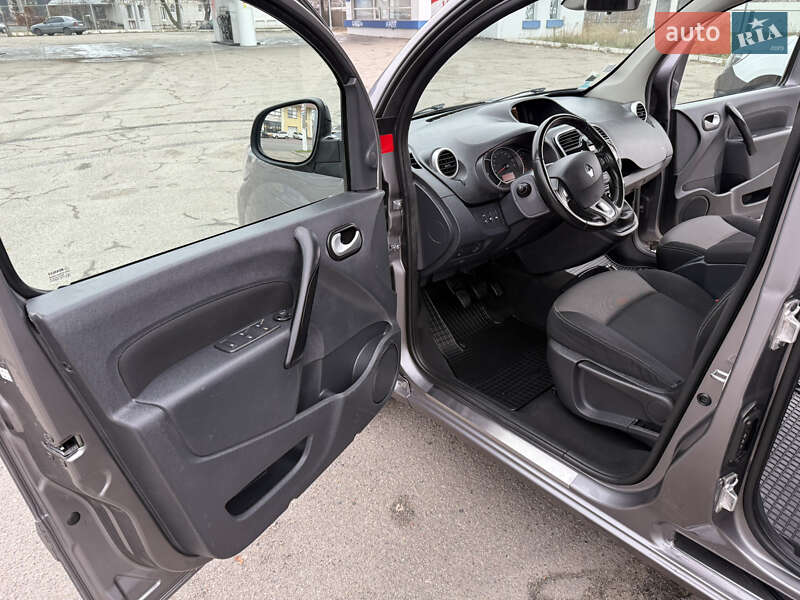 Минивэн Renault Kangoo 2018 в Днепре фото 56 Минивэн Renault Kangoo 2018 в Днепре
