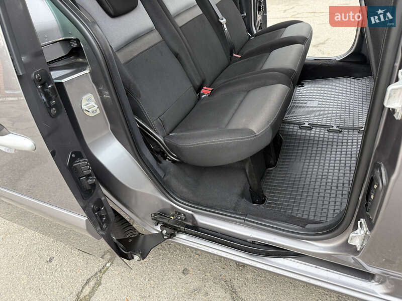 Минивэн Renault Kangoo 2018 в Днепре фото 115 Минивэн Renault Kangoo 2018 в Днепре