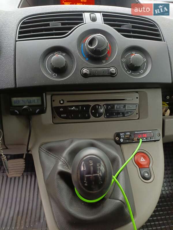 Минивэн Renault Kangoo 2010 в Житомире