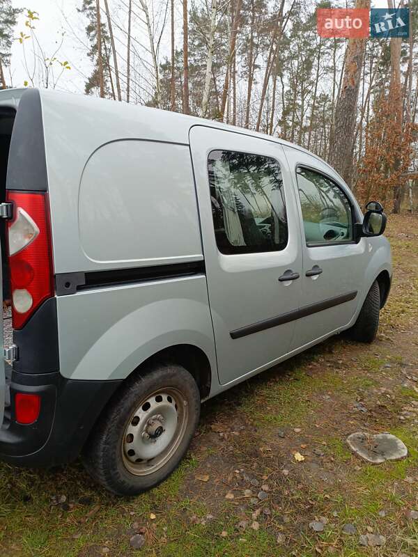 Минивэн Renault Kangoo 2010 в Житомире