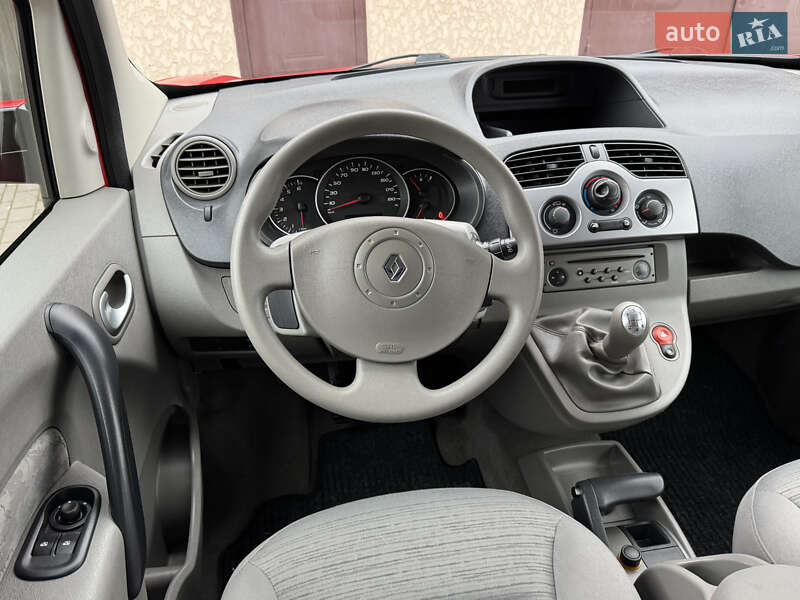 Мінівен Renault Kangoo 2009 в Калуші фото 47 Мінівен Renault Kangoo 2009 в Калуші
