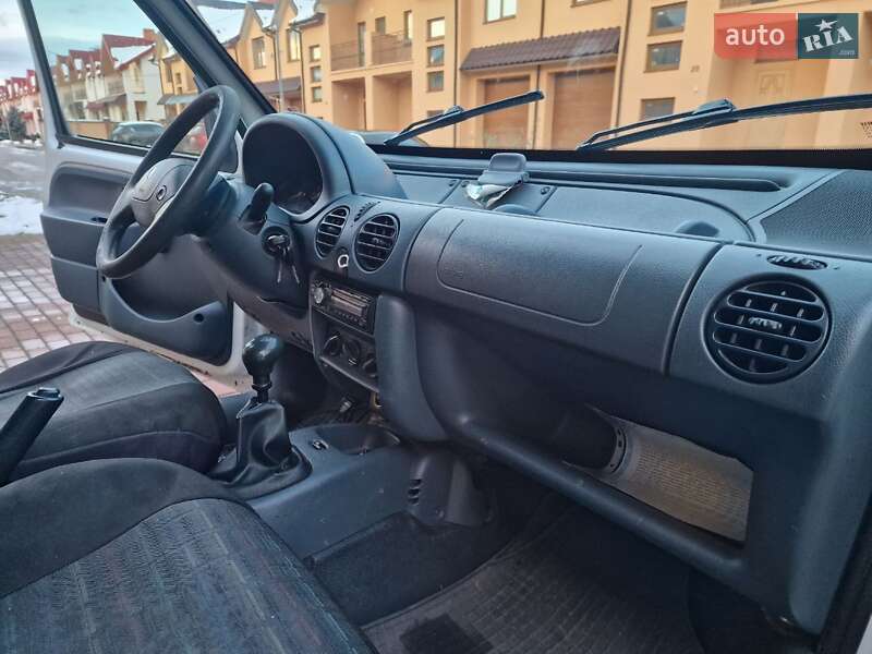 Мінівен Renault Kangoo 1998 в Стрию