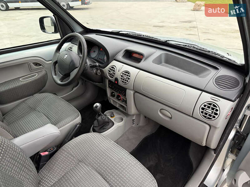 Минивэн Renault Kangoo 2007 в Луцке