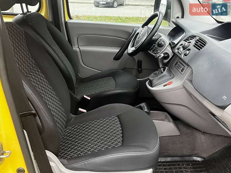 Мінівен Renault Kangoo 2009 в Дніпрі