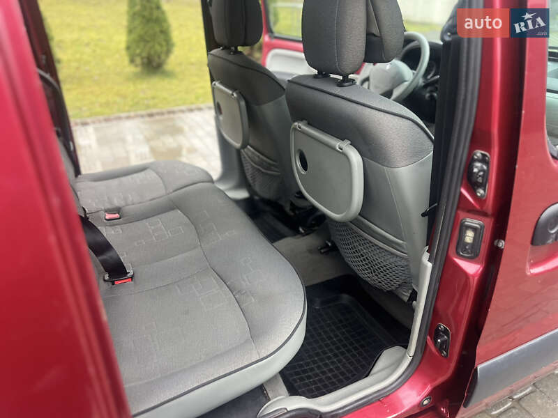 Мінівен Renault Kangoo 2007 в Тернополі фото 36 Мінівен Renault Kangoo 2007 в Тернополі