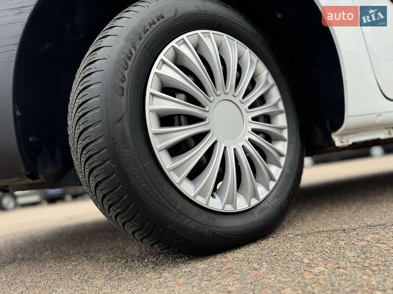 Минивэн Renault Kangoo 2018 в Киеве фото 16 Минивэн Renault Kangoo 2018 в Киеве