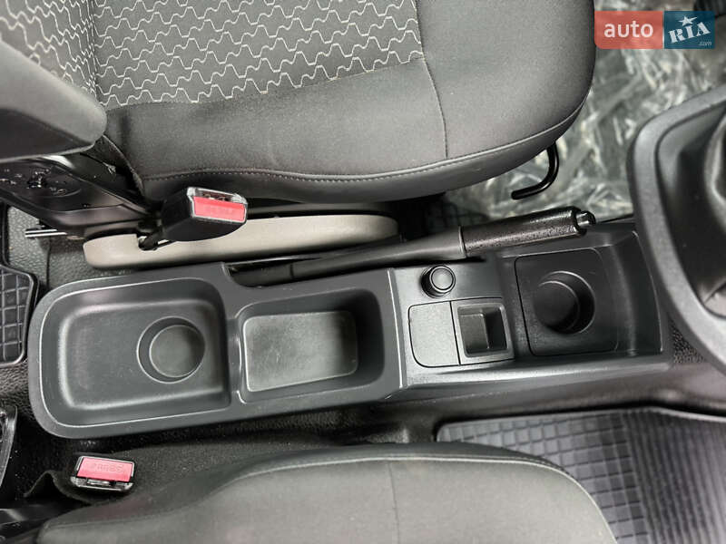 Минивэн Renault Kangoo 2018 в Киеве фото 66 Минивэн Renault Kangoo 2018 в Киеве