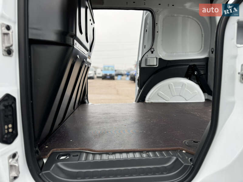 Вантажопасажирський фургон Renault Kangoo 2022 в Києві