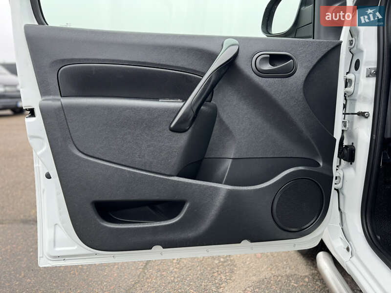 Вантажопасажирський фургон Renault Kangoo 2022 в Києві