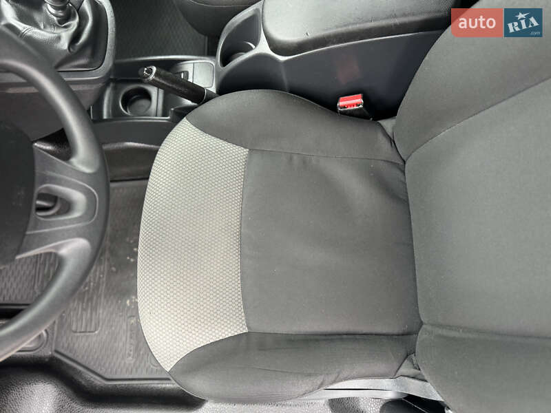 Вантажопасажирський фургон Renault Kangoo 2022 в Києві