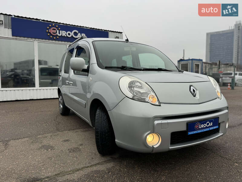 Минивэн Renault Kangoo 2012 в Киеве