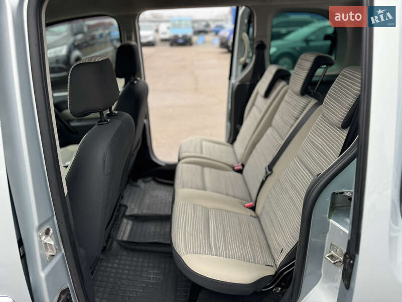 Минивэн Renault Kangoo 2012 в Киеве