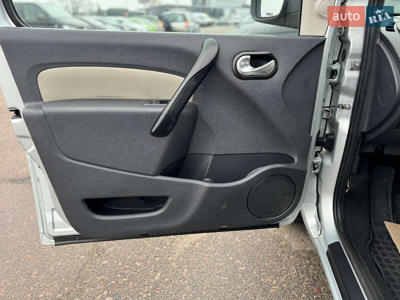 Минивэн Renault Kangoo 2012 в Киеве