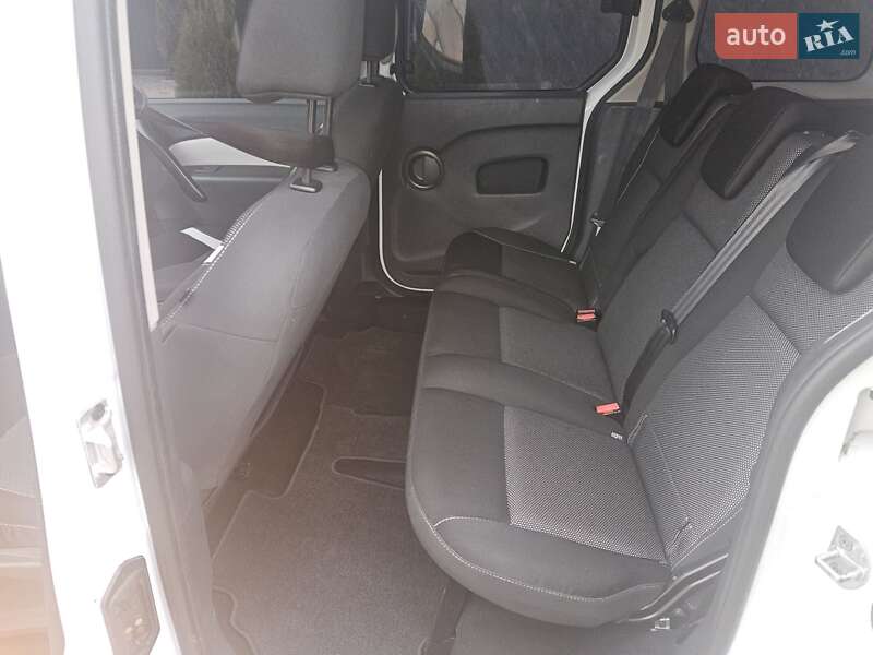 Минивэн Renault Kangoo 2016 в Бородянке фото 4 Минивэн Renault Kangoo 2016 в Бородянке