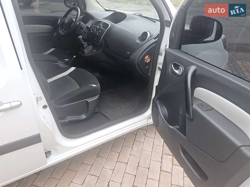 Минивэн Renault Kangoo 2016 в Бородянке фото 13 Минивэн Renault Kangoo 2016 в Бородянке