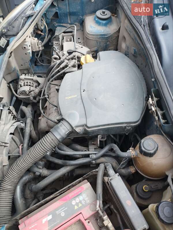 Вантажний фургон Renault Kangoo 2004 в Вінниці фото 6 Вантажний фургон Renault Kangoo 2004 в Вінниці