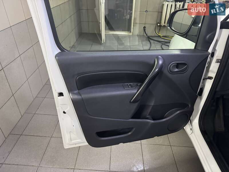 Мінівен Renault Kangoo 2020 в Умані