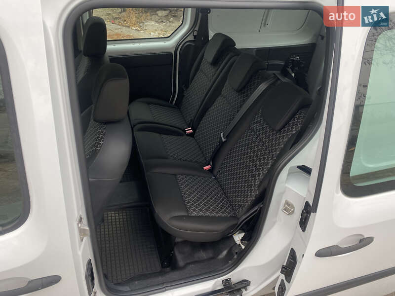 Минивэн Renault Kangoo 2012 в Днепре фото 13 Минивэн Renault Kangoo 2012 в Днепре