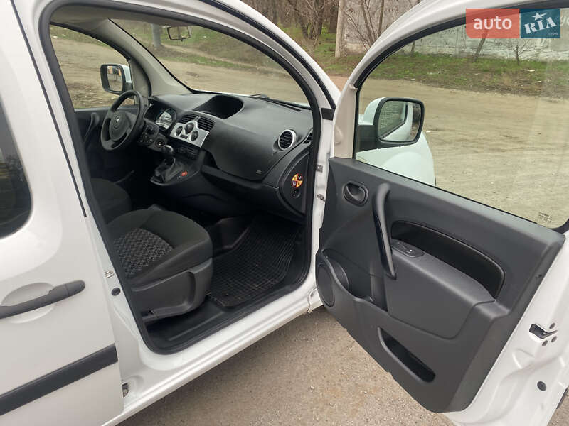 Минивэн Renault Kangoo 2012 в Днепре фото 17 Минивэн Renault Kangoo 2012 в Днепре