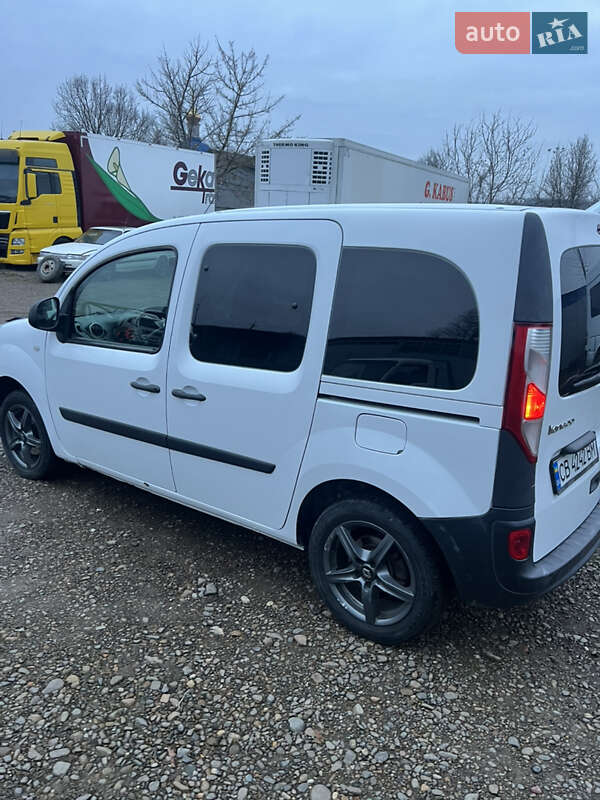 Мінівен Renault Kangoo 2013 в Чернівцях