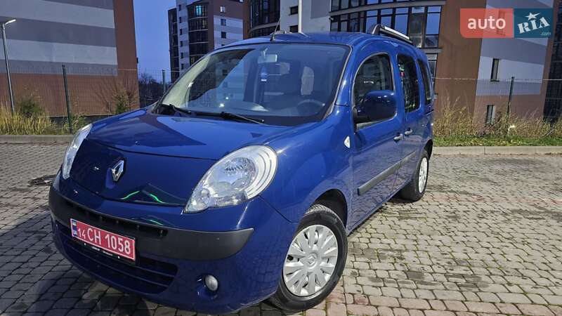 Мінівен Renault Kangoo 2009 в Івано-Франківську