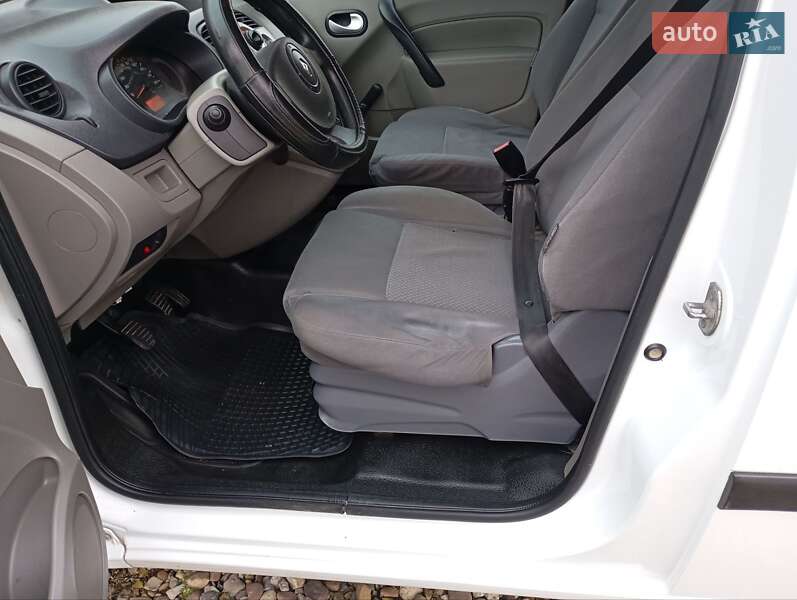 Минивэн Renault Kangoo 2010 в Каменец-Подольском фото 30 Минивэн Renault Kangoo 2010 в Каменец-Подольском