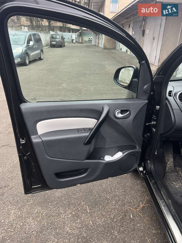 Минивэн Renault Kangoo 2014 в Киеве фото 12 Минивэн Renault Kangoo 2014 в Киеве