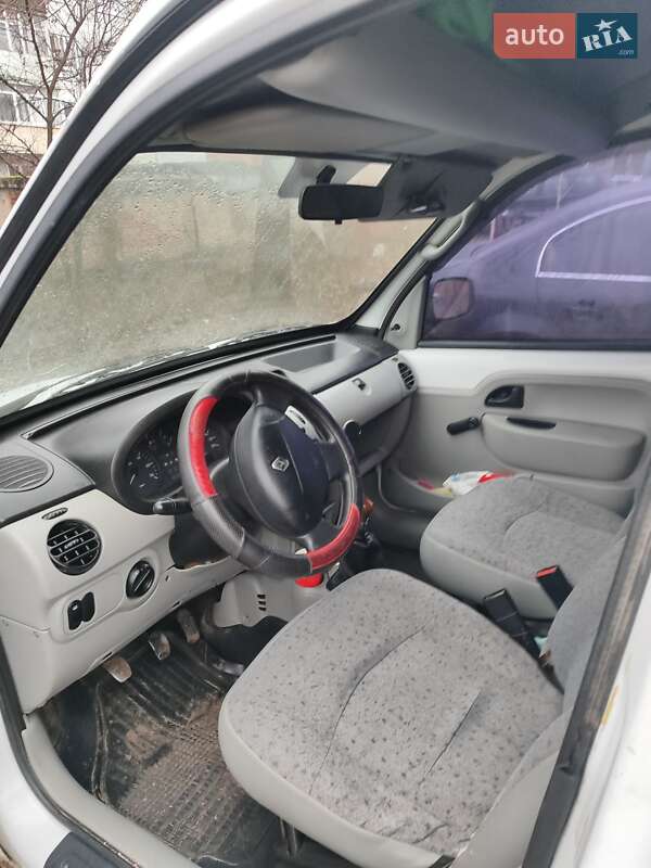 Грузовой фургон Renault Kangoo 2004 в Славянске фото 6 Грузовой фургон Renault Kangoo 2004 в Славянске