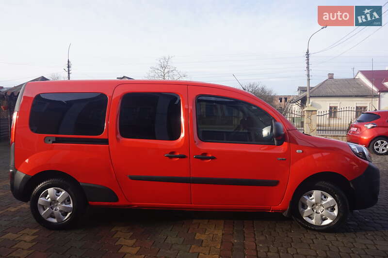 Минивэн Renault Kangoo 2021 в Самборе фото 17 Минивэн Renault Kangoo 2021 в Самборе